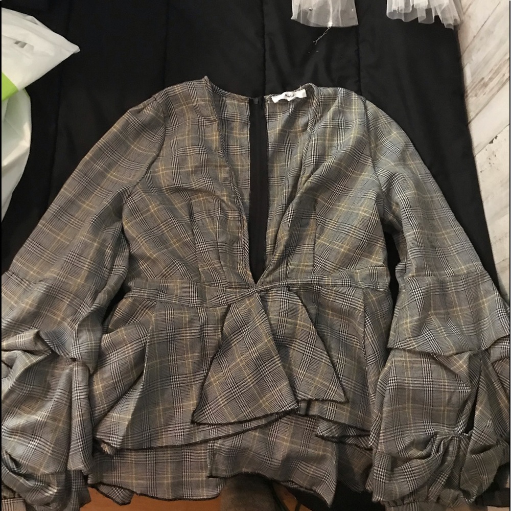 V neck blouse